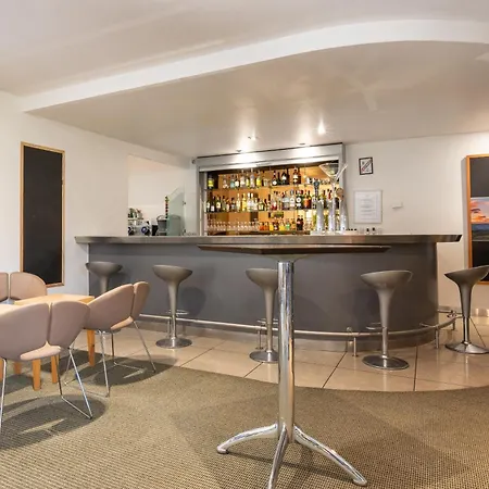 Novotel Grenoble Nord Hotel 4*