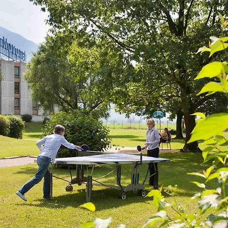 Novotel Grenoble Nord فندق 4*
